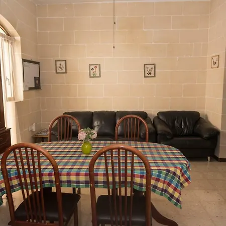 Acomodation House Kavarna *