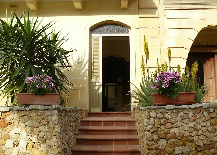 Acomodation House Kavarna Affittacamere Xagħra