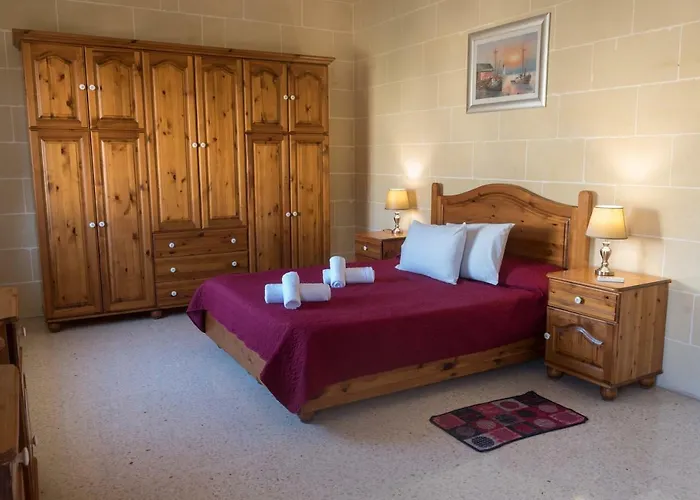 Acomodation House Kavarna Affittacamere Xagħra